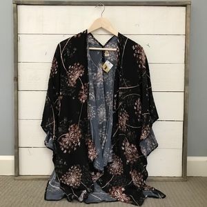 Sseko Designs Multiway Shawl *New with Tags